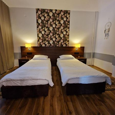Peters Hotel Turawa Kültér fotó